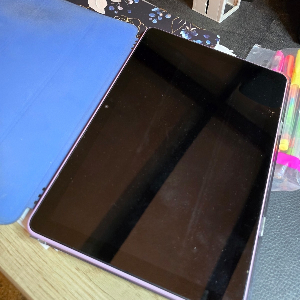 Amazon Kindle Fire 10 (11th Gen)